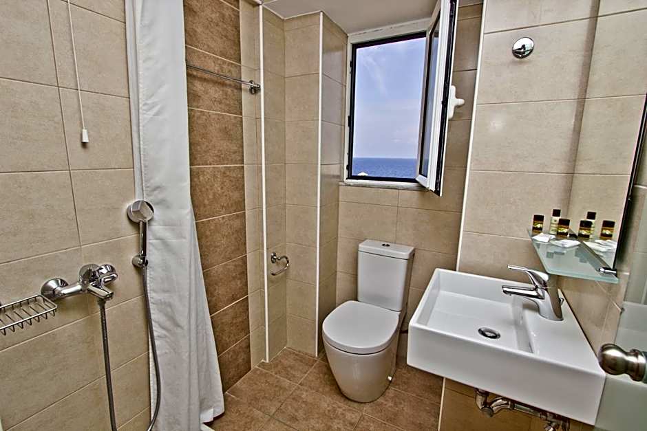 Nafsika Hotel