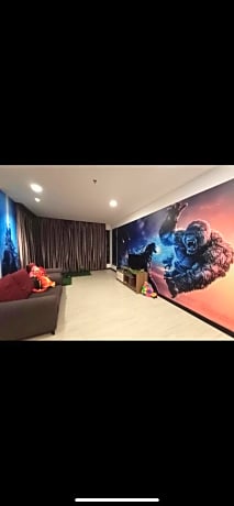 Sky Suite Top floor with Rooftop Pool & Gym
