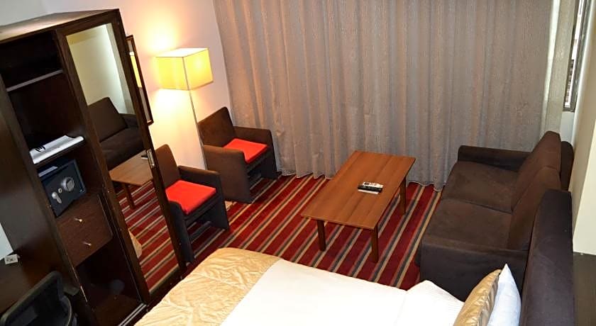 The J Hotel and Spa