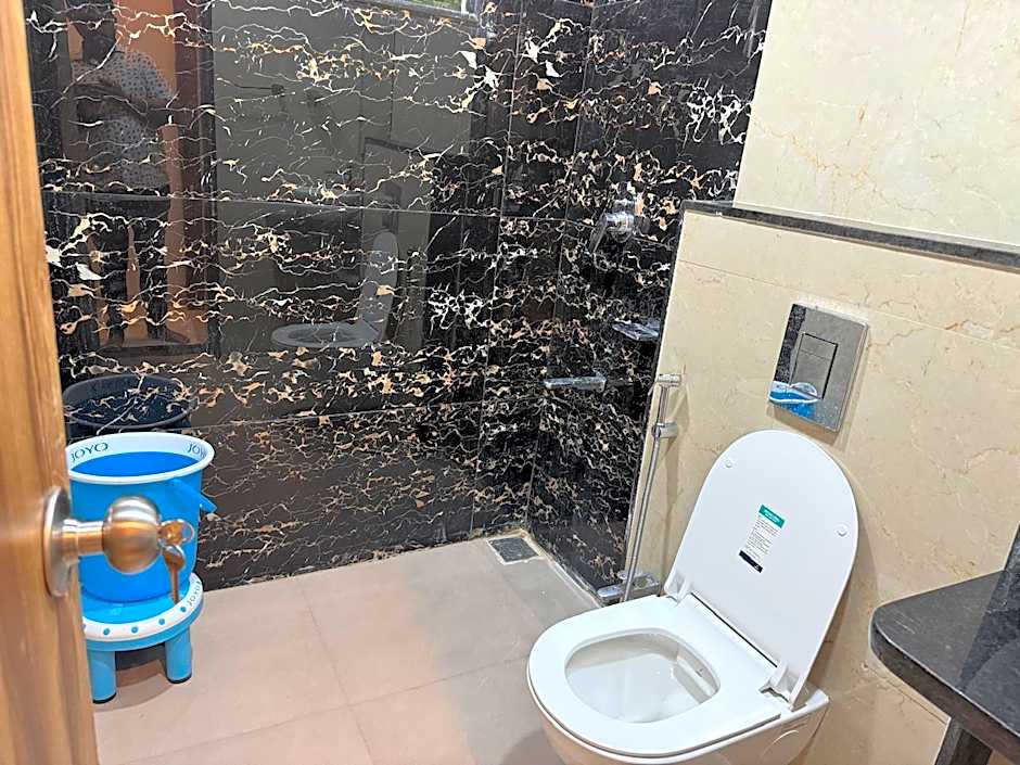 Hotel Atithi Inn Akluj