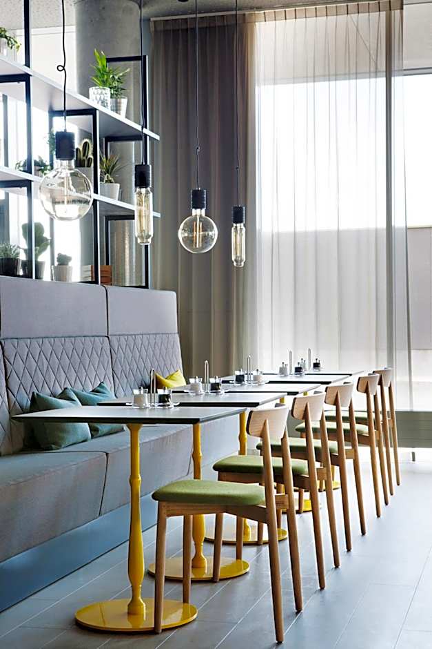 Comfort Hotel Bergen Airport