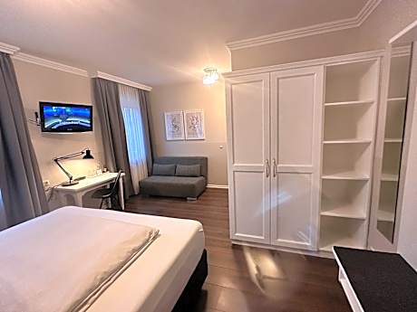 Standard Double Room with Sofa