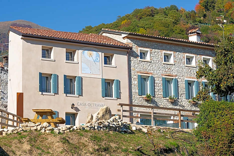 Casa Oltraval