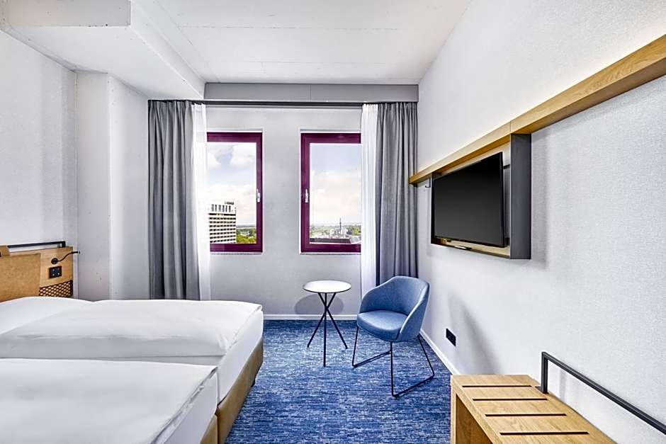 Sunday Hotel Düsseldorf Seestern