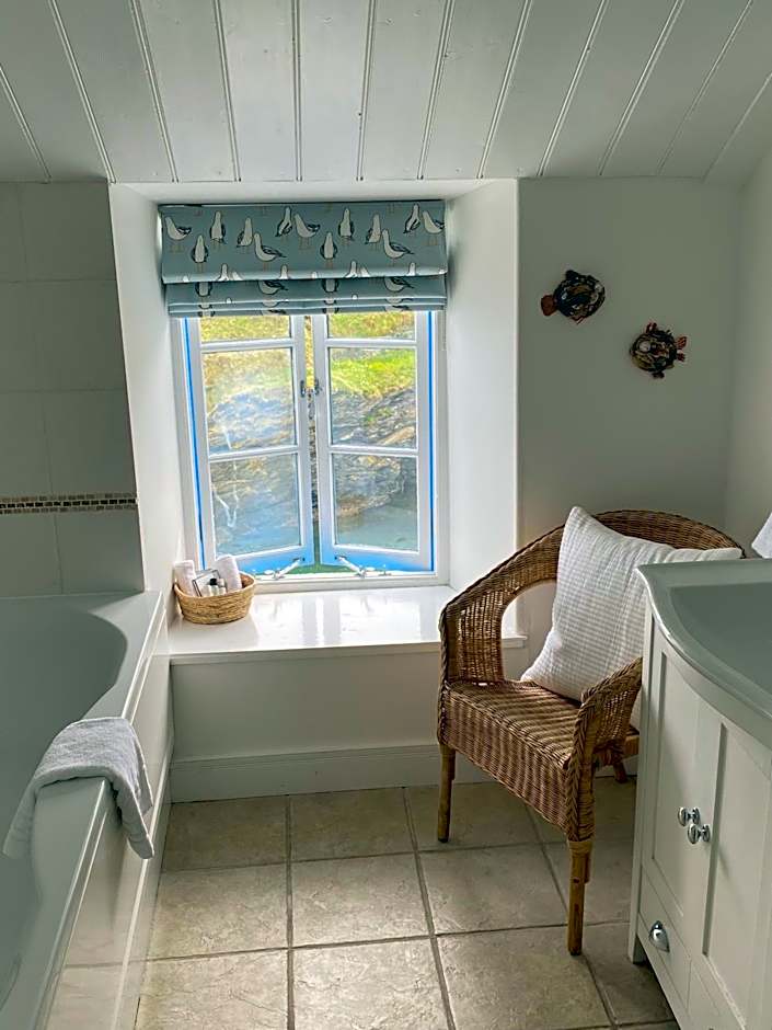 Lugger Hotel ‘A Bespoke Hotel’