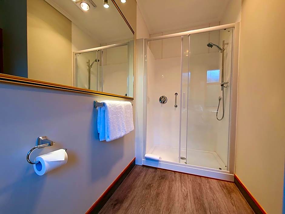 Fitzherbert Castle Motel