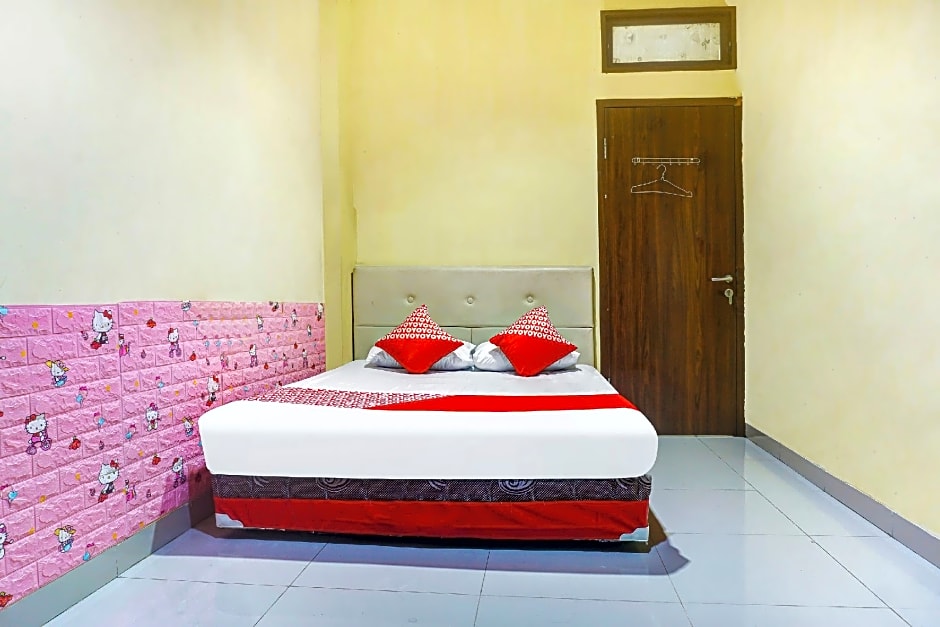 Hotel O Kos'ta Homestay Makassar