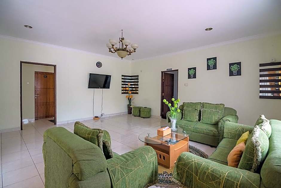 RedDoorz Syariah near Taman Bekapai 2