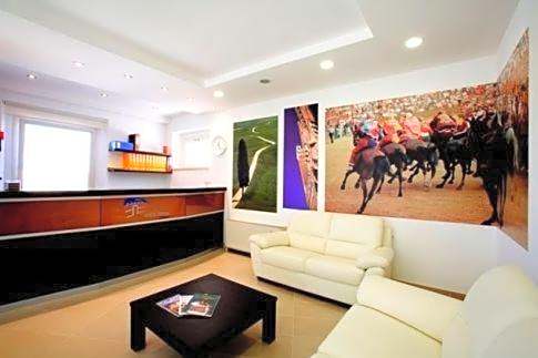 Porta Pispini Residence