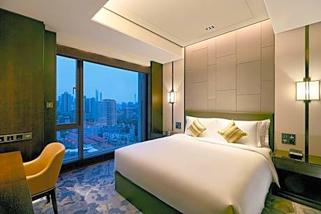 Deluxe 2 Bedrooms Suite