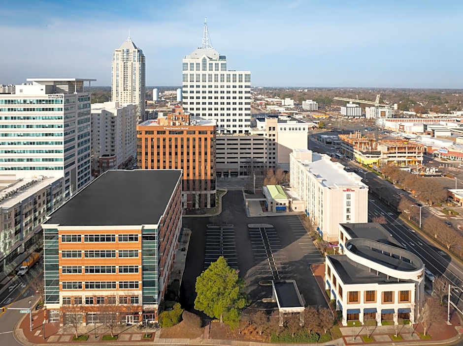 Hilton Garden Inn Virginia Beach Town Center