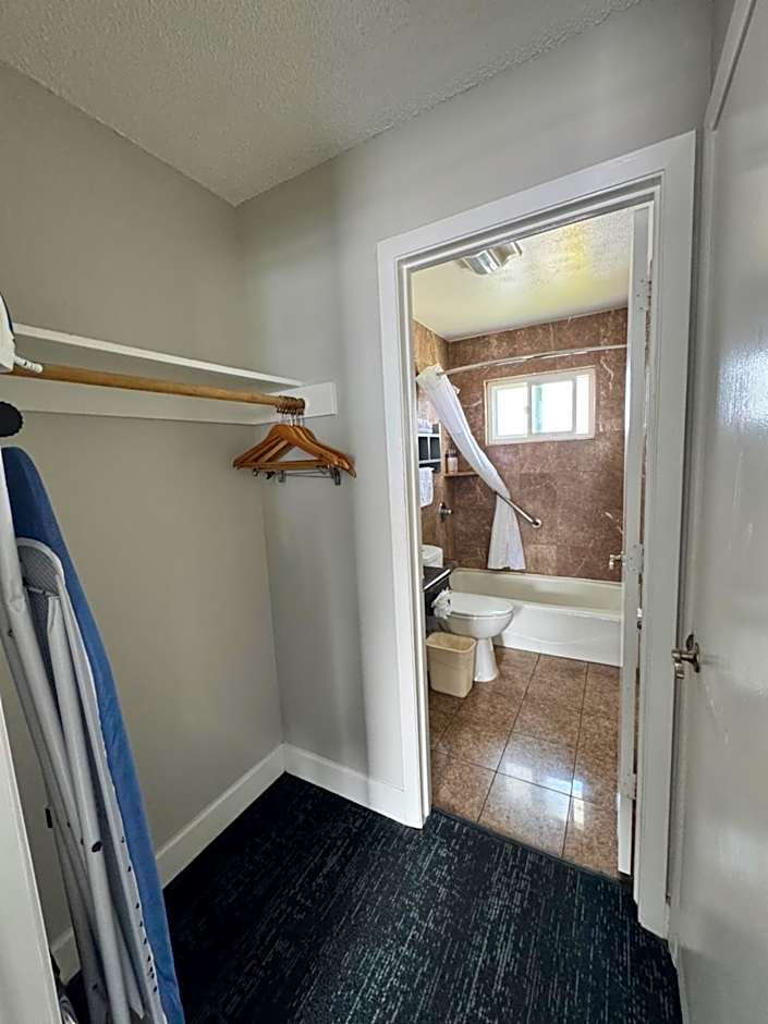 Stargazer Inn and Suites