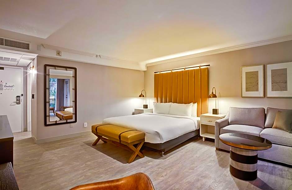 The Inn at Saratoga, Tapestry Collection by Hilton