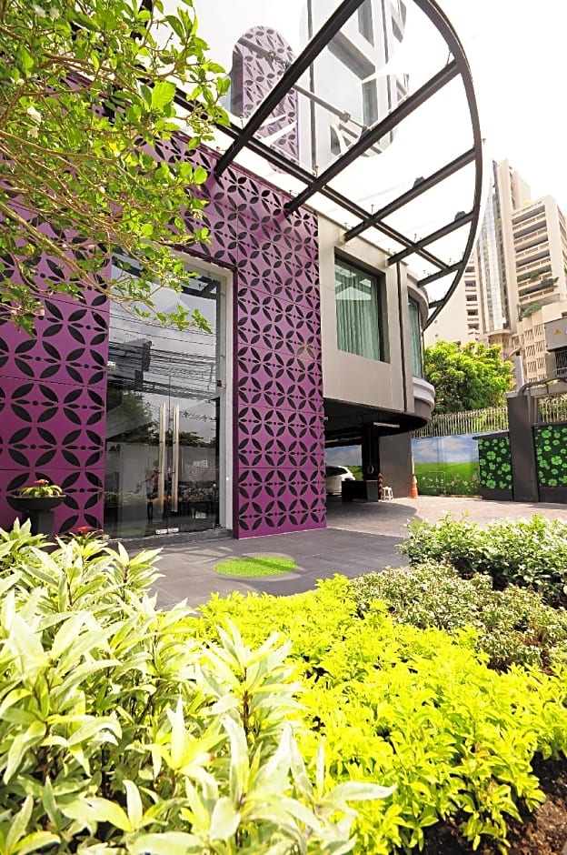 Hotel Clover Asoke Bangkok