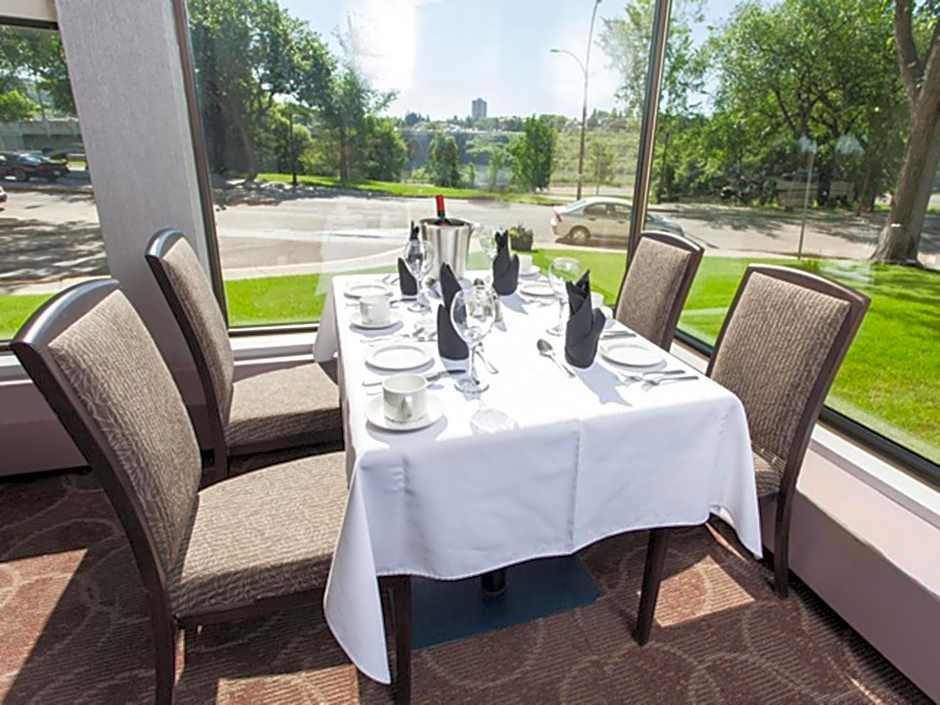 Park Town Hotel