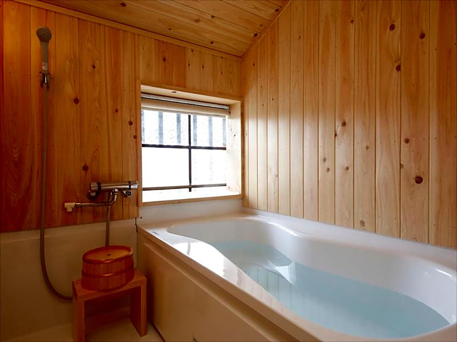 Yamasaki Ryokan Q Nakamonzenya