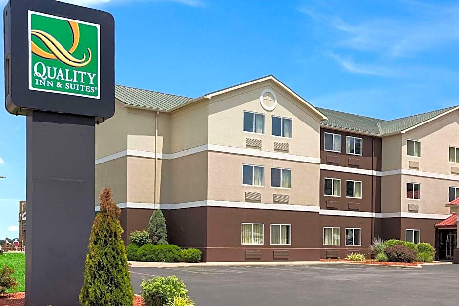 Quality Inn & Suites Ferdinand