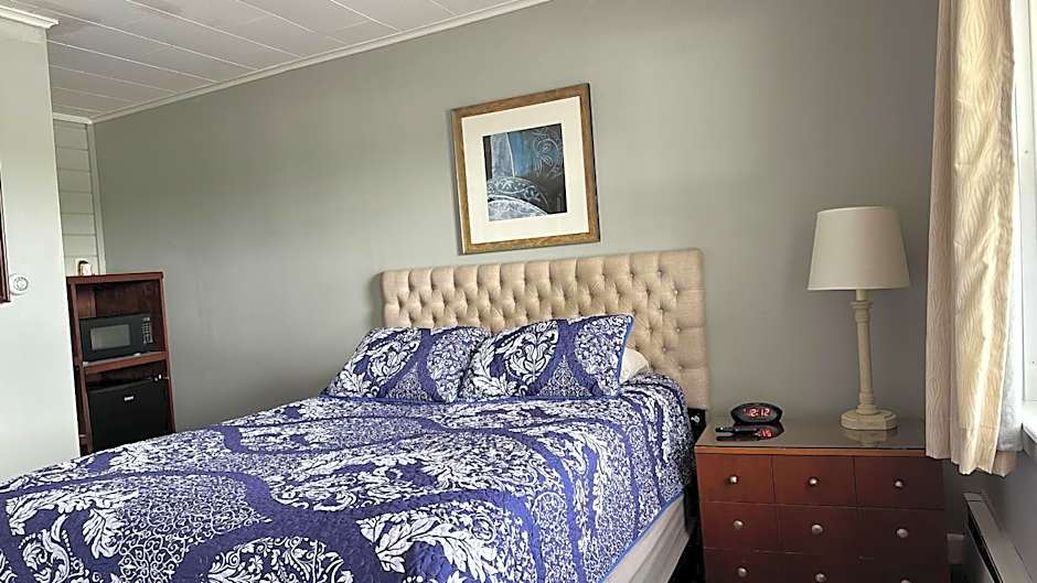 Mount Blue Motel