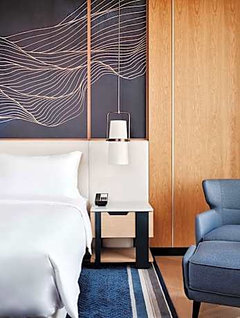 King Room with Club Access