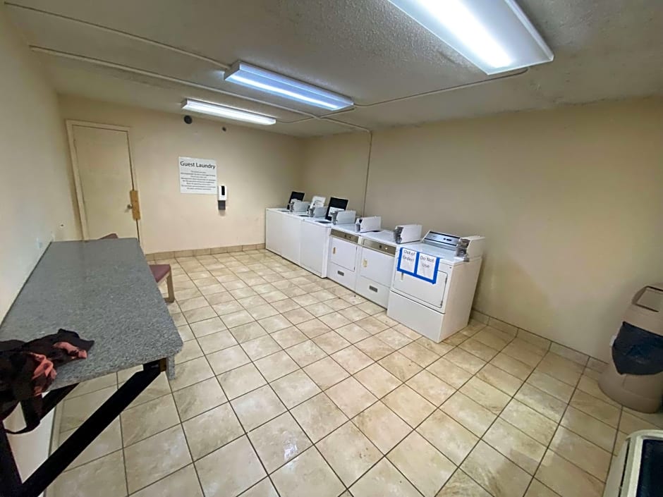 Motel 6 Oklahoma City OK Fairgrounds West