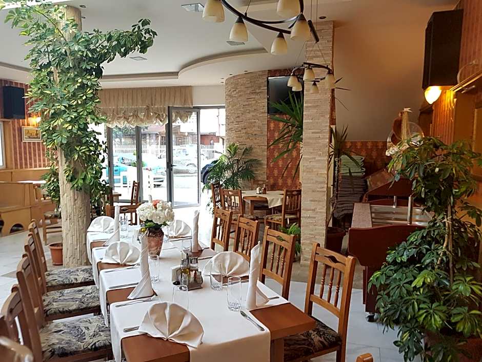 Mirana Family Hotel