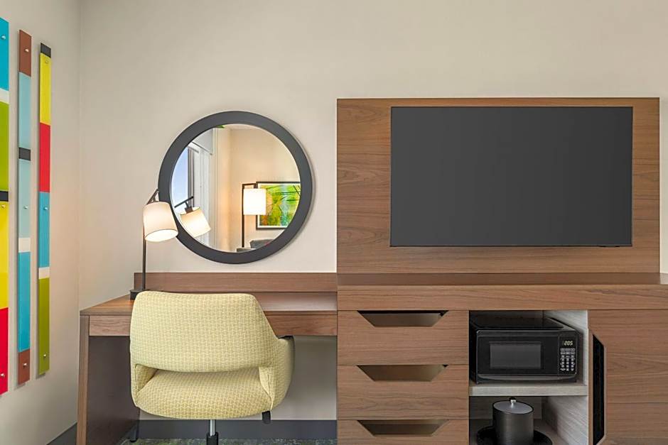 Hampton Inn & Suites Oroville