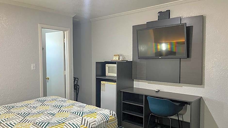 Motel 6 Ventura Beach
