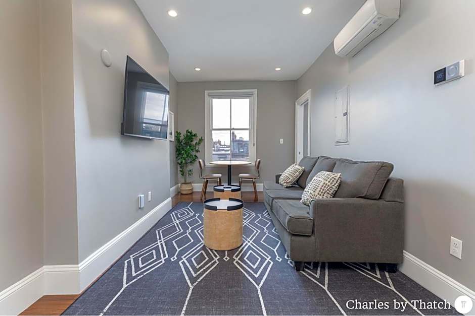 J Miller Flats by Thatch