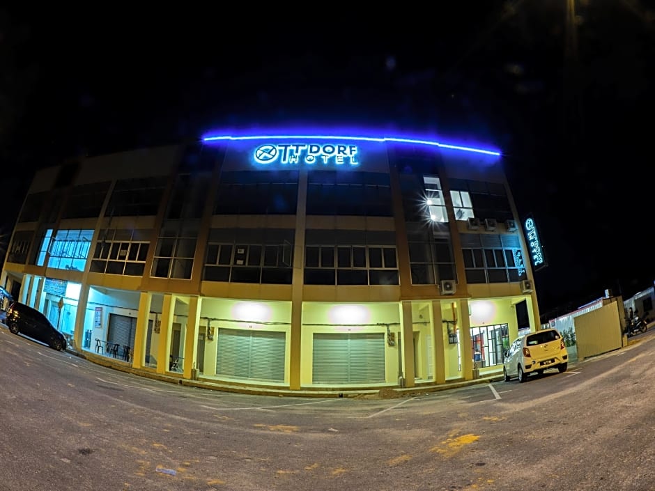 OYO 44099 Tt Dorf Hotel