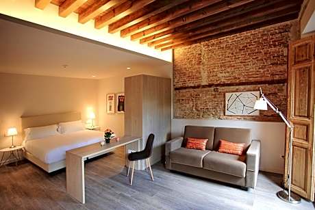San Lorenzo Suites