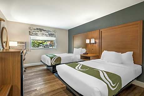 Double Room with Two Double Beds - Non-Smoking