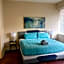 Amazing Condos Beautiful View 2 Blocks To French Quarter, Small Rooftop Pool, Gym, Seanger Theater, Super Dome, And Bourbon St