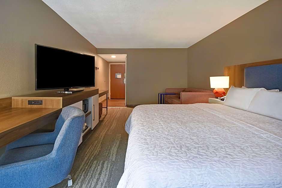 Hampton Inn By Hilton Birmingham-Colonnade 280