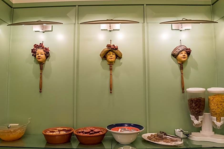 City Hotel Apollonion