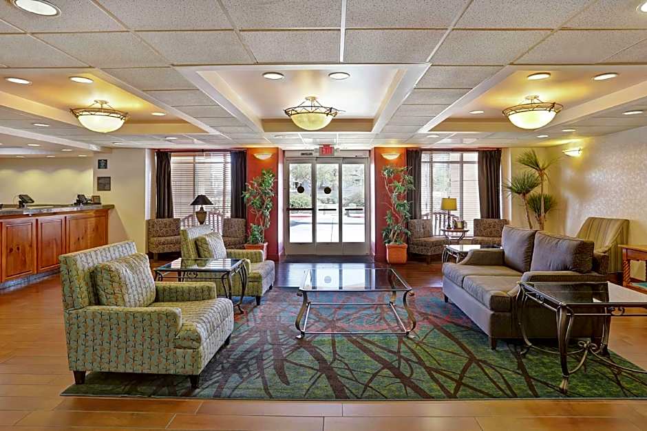 Suites on Scottsdale