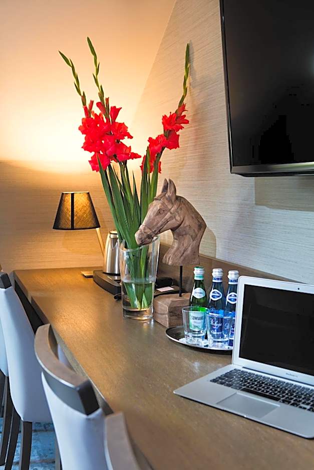 Hotel Szary Residence