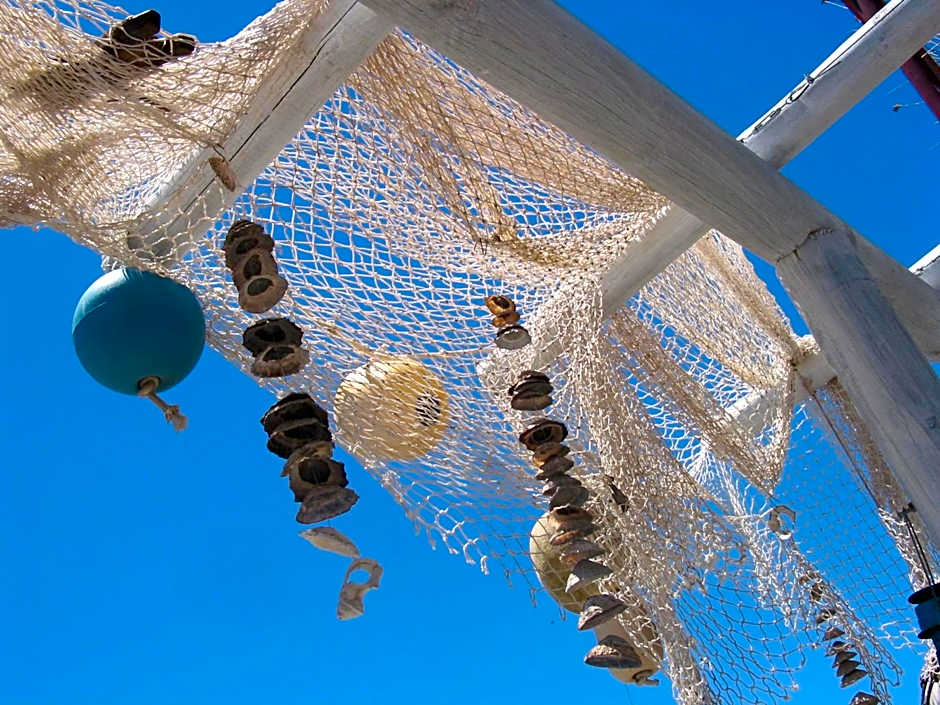 Farr Out Guest House