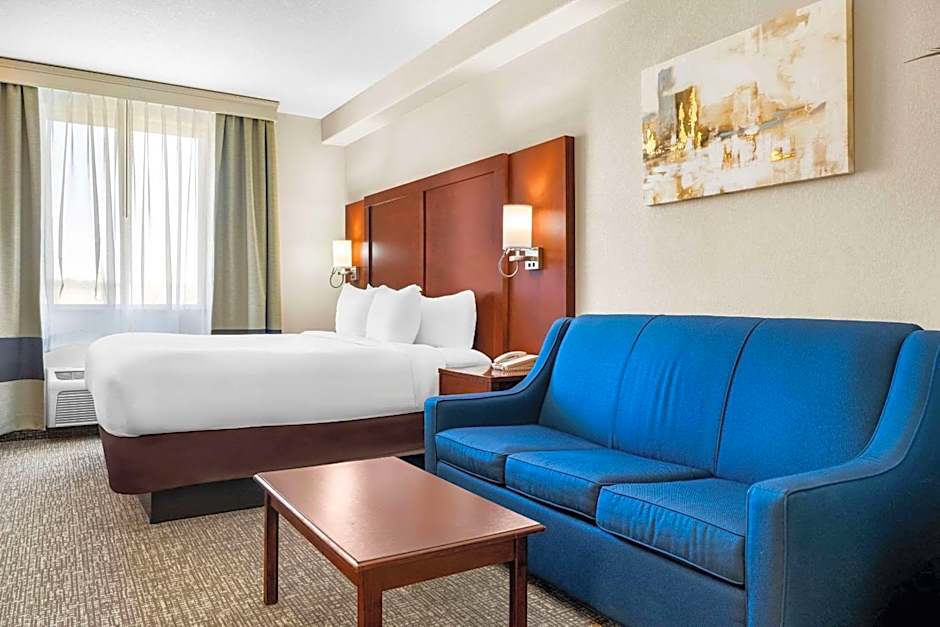 Photo 1 of 1 of Superior 1 King Bed