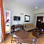 3 Pax Charming Foggy Cold Breeze, Cozy Gardenville Hotel