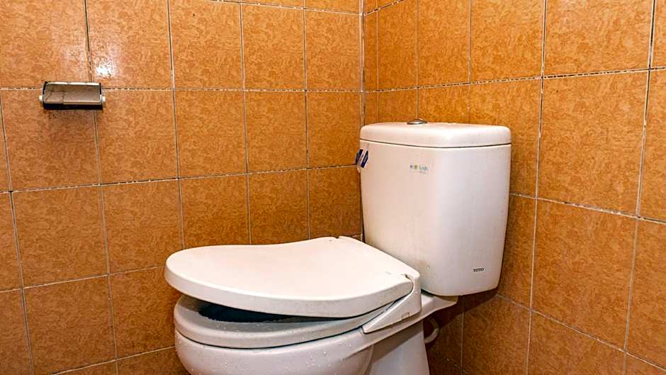 RedDoorz near Sentani Airport Jayapura