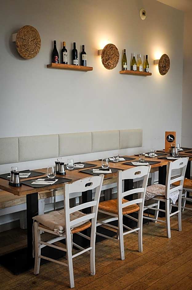 Auberge de la fontaine aux loups