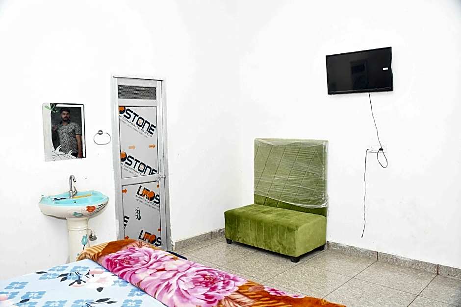 Hotel O POP H Royal Hotel