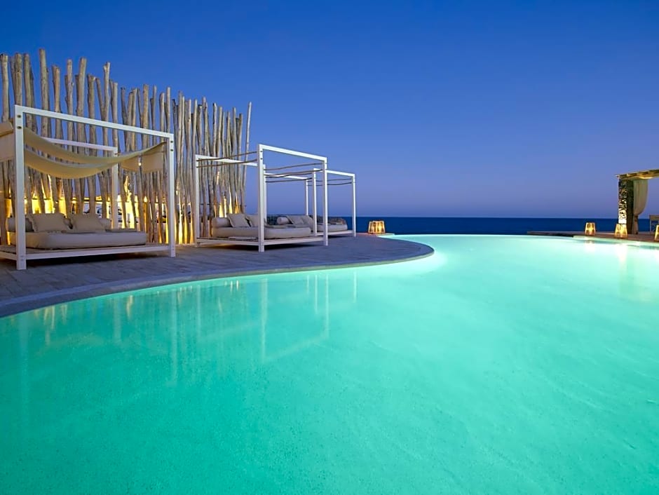 Artemis Deluxe Rooms