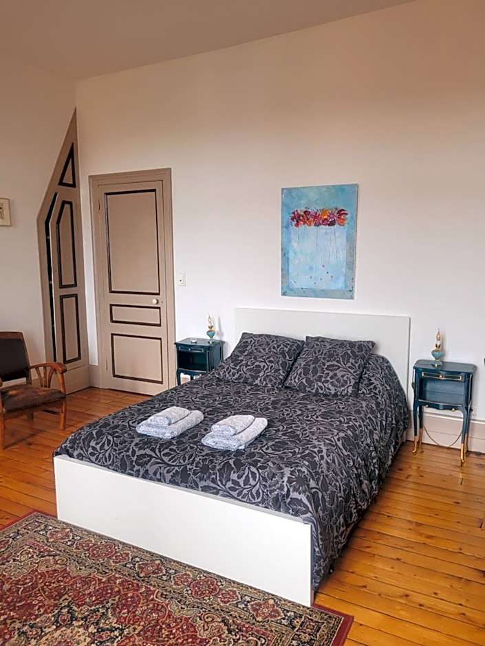 La Belle Boulonnaise