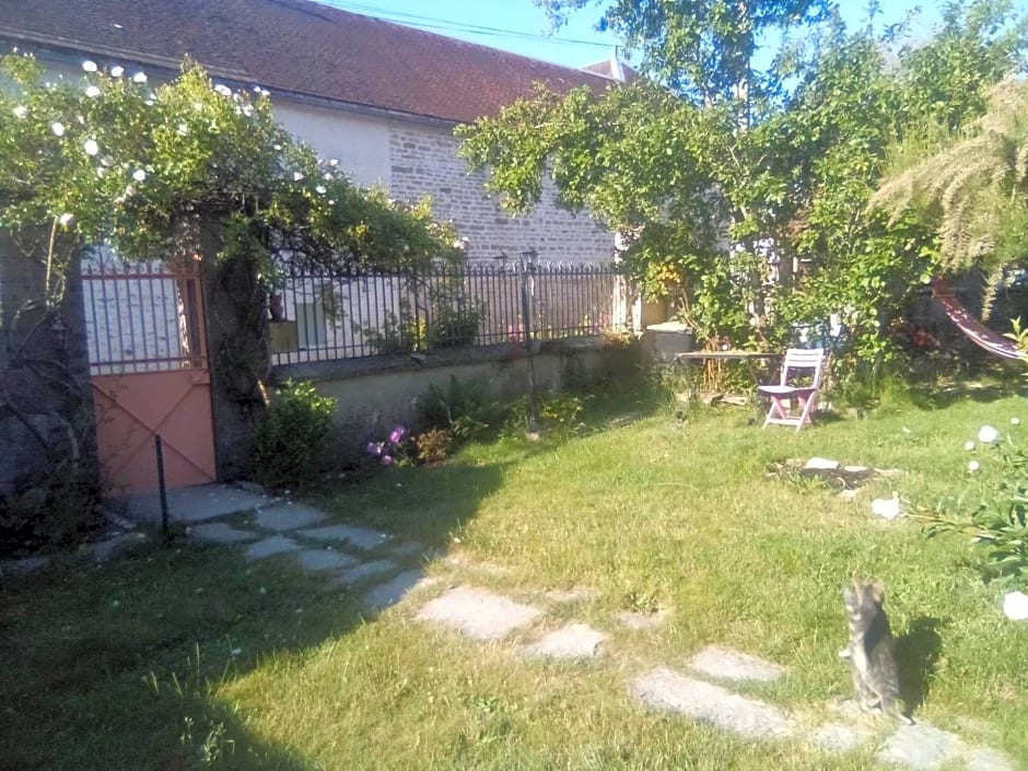 La Grille Fleurie, chambres d'hôte chez l'habitant