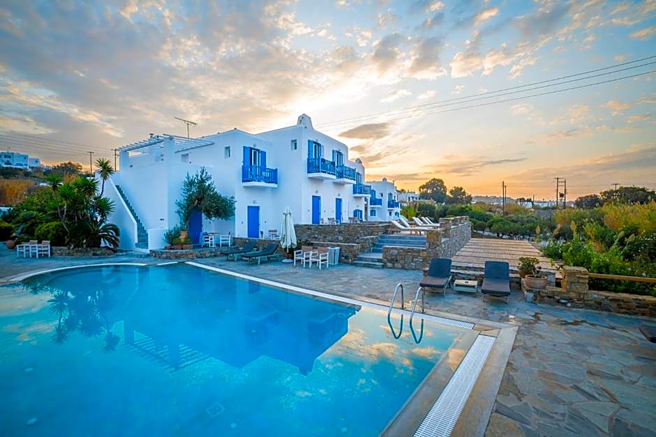 Vienoula's Garden Hotel