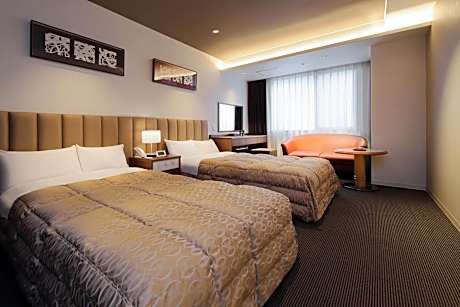 Small Twin Room