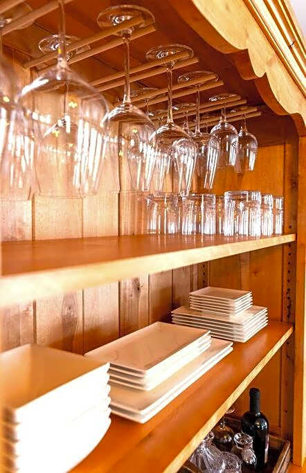 The Simeon - Upscale Bay Views by Doorbed