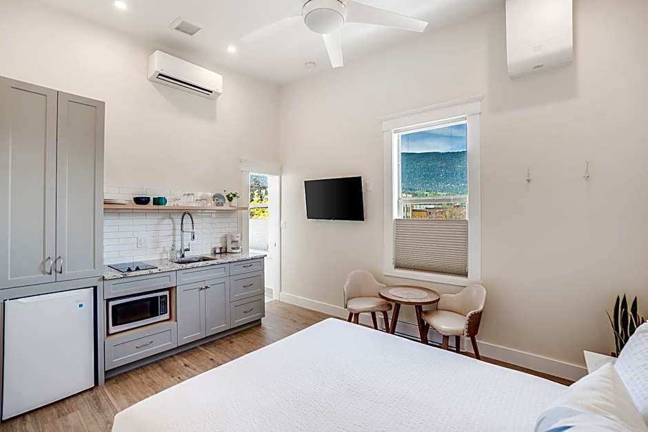 Stirling All Suites Hotel