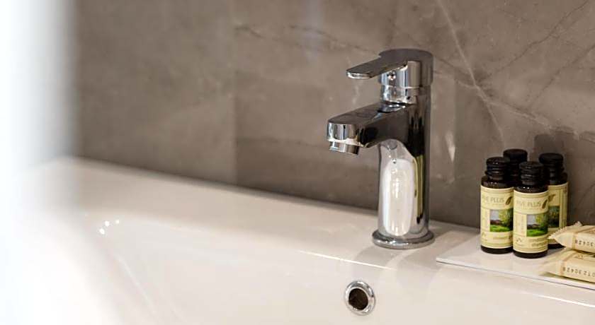 Comfort City Suites & Rooms